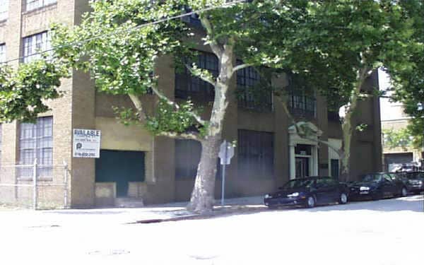 Building Photo - Pensdale Apartments