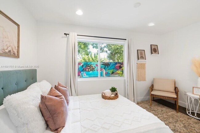 Foto del edificio - 258 NW 41st St