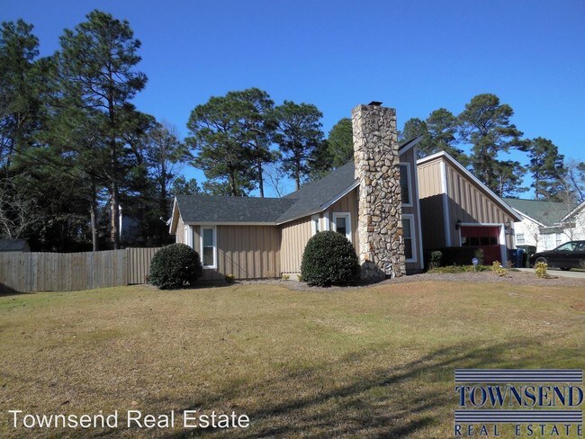 Building Photo - 3 br, 2 bath House - 2322 Rolling Hill Rd