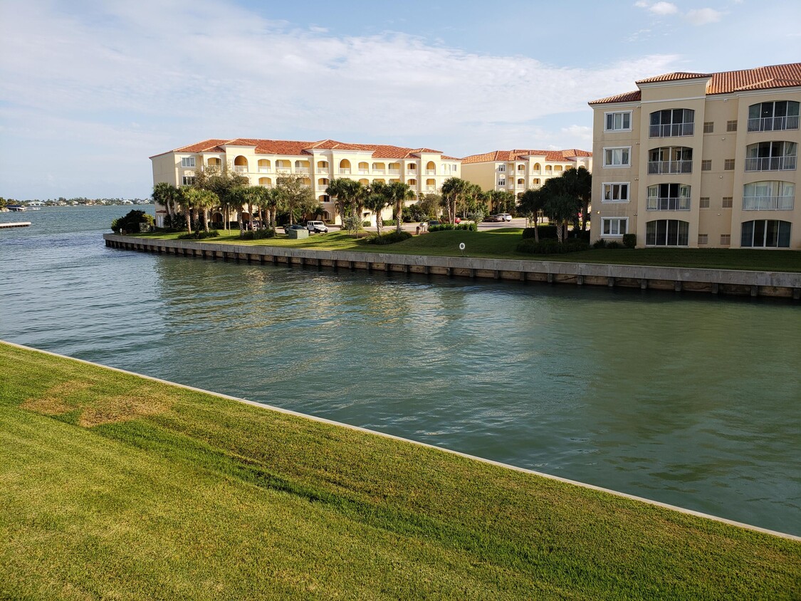 Foto principal - 6 Harbour Isle Dr E
