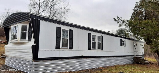 Building Photo - 4349 NY-43