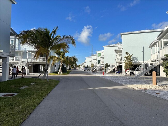 Foto del edificio - 10877 Overseas Hwy