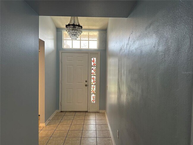 Building Photo - 917 Summer Breeze Dr