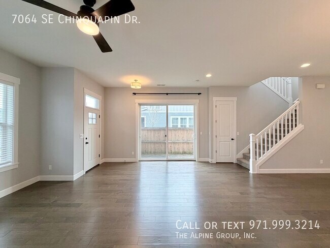 Foto del edificio - 7064 SE Chinquapin Dr