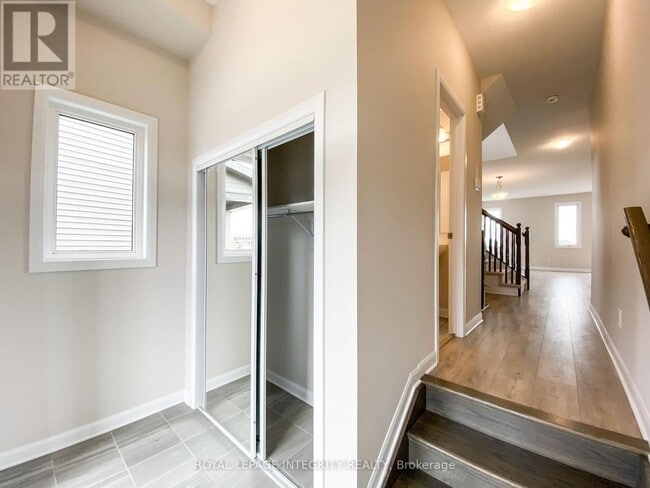 Building Photo - 1043 Speedvale Ct