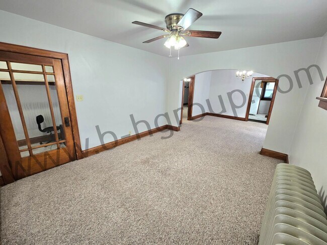 Foto del edificio - 5041 23rd Ave