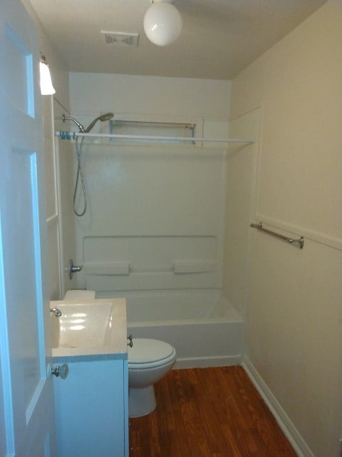 Foto del edificio - 3410 Brook Cir