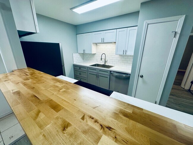 Foto del edificio - 500 Lincoln St