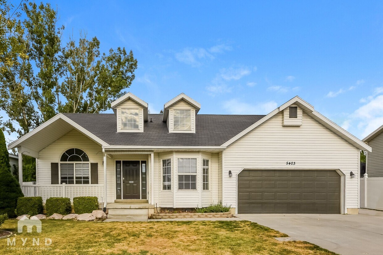 Foto principal - 5403 Vista Dr