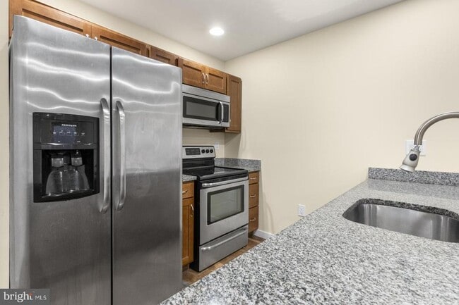 Building Photo - 134 S 46th St