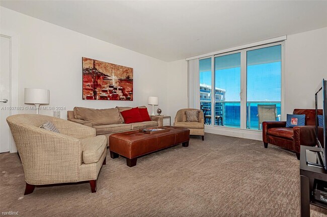 Foto del edificio - 1 br, 1.5 bath Condo - 2301 Collins Ave Ap...