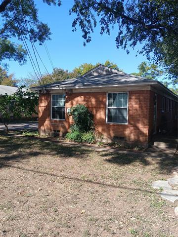 Building Photo - 3015 Avon St