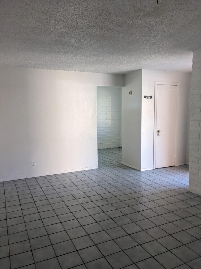 Building Photo - 11232 Wharf Cove Dr