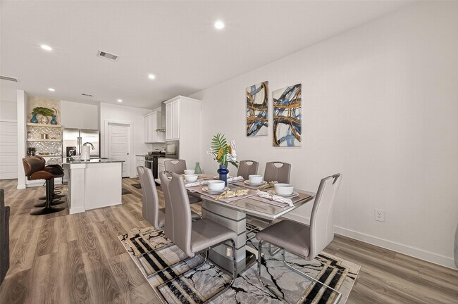 Foto del edificio - 10514 Wellesley Ter Trl