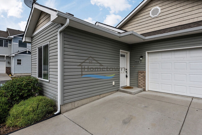 Foto del edificio - 2B2B Home with Fenced Backyard in Coeur D'...