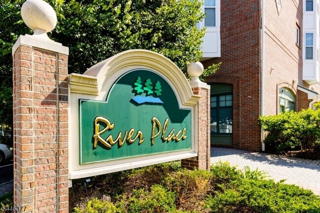 Foto del edificio - 407 River Place