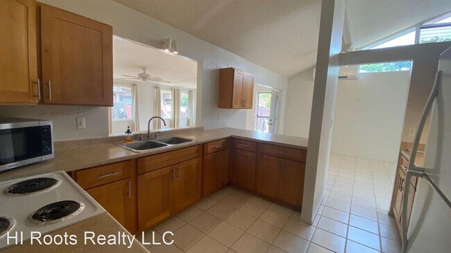 Building Photo - 3 br, 2 bath House - 579 Alihi Place