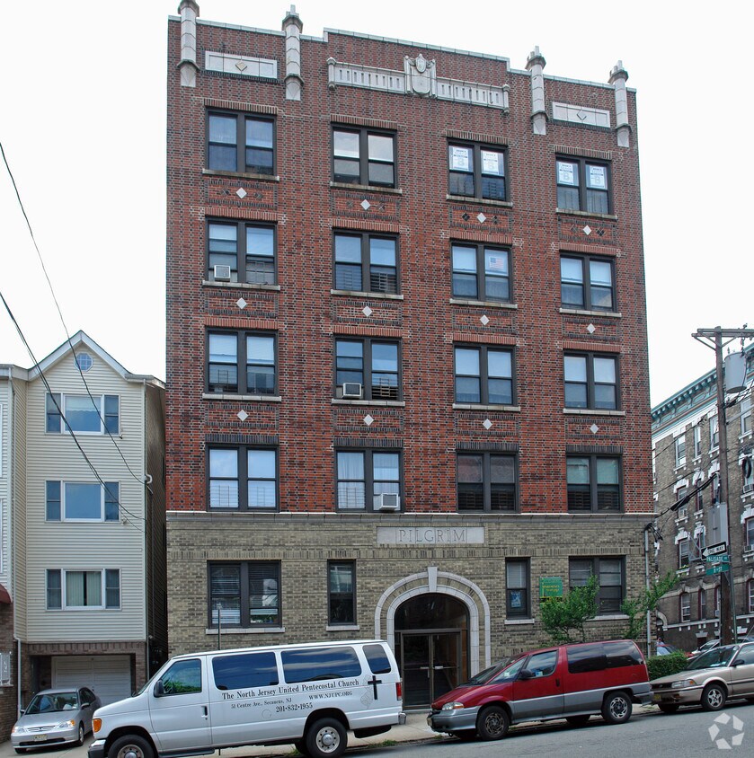 Foto del edificio - 1013 Palisade Ave