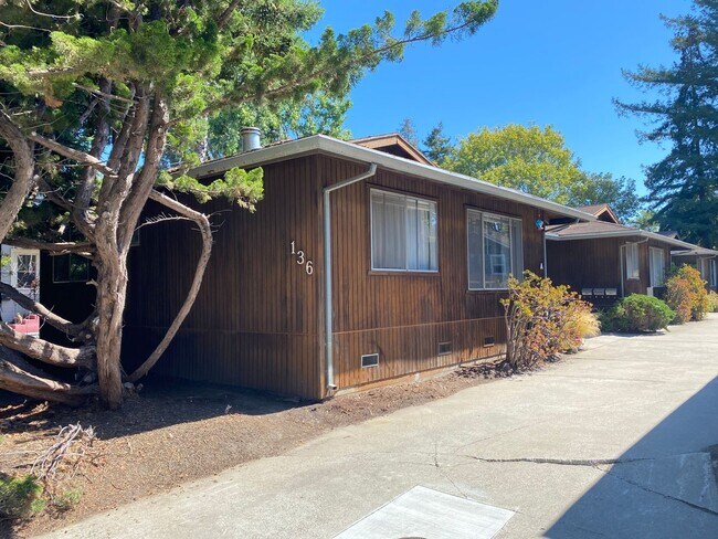 Foto del edificio - 136 Market St