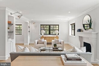 Building Photo - 4628 Blagden Terrace NW