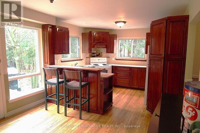 Building Photo - 181 Ormond Dr