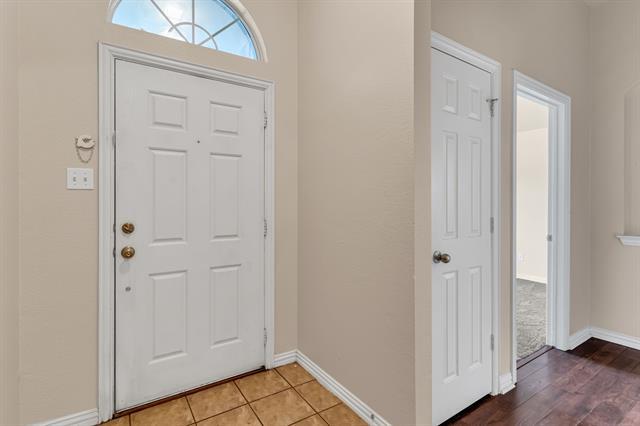 Building Photo - 5204 Mirage Dr