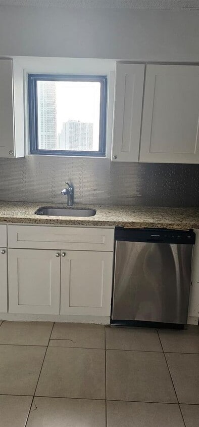 Photo - 3300 NE 192nd Street 1012, Aventura, FL 33180