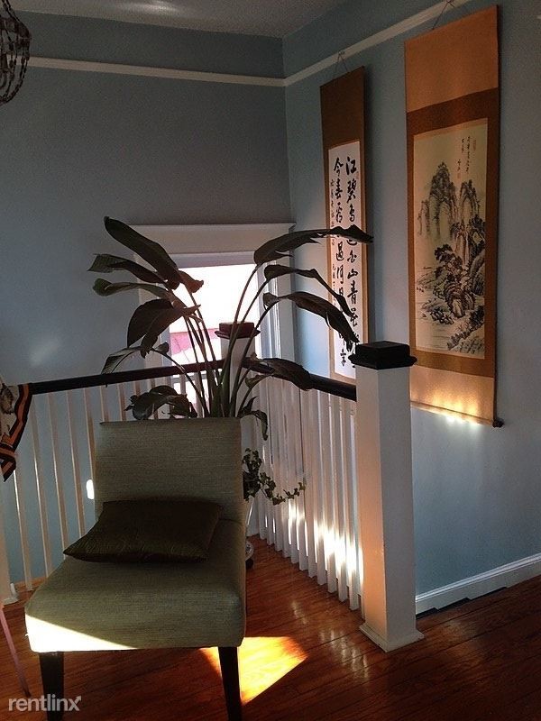 Building Photo - 2 br, 1 bath Apartment - 448 Huger Street B