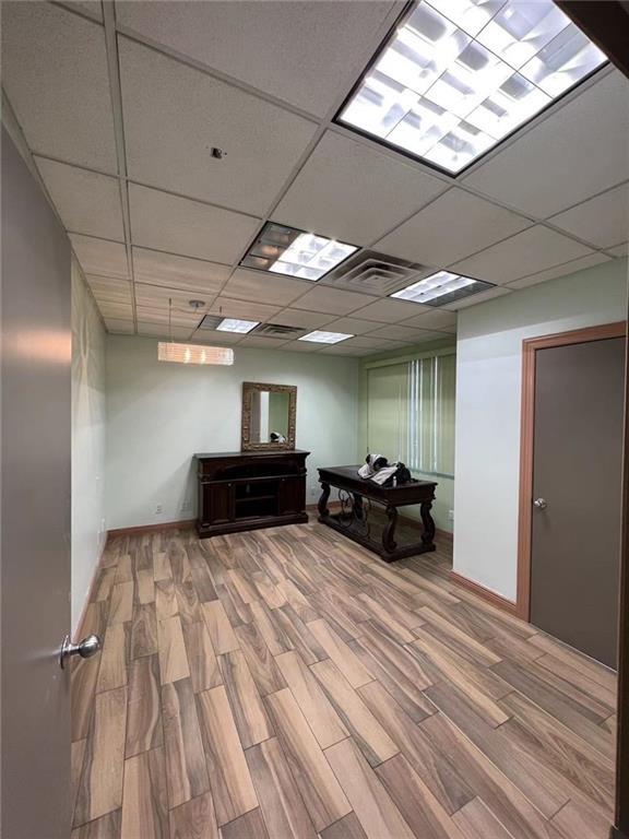 Foto del edificio - 1761 E 12th St