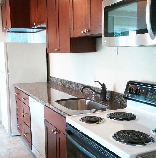 Interior - Burdot-Ravenna Apartments