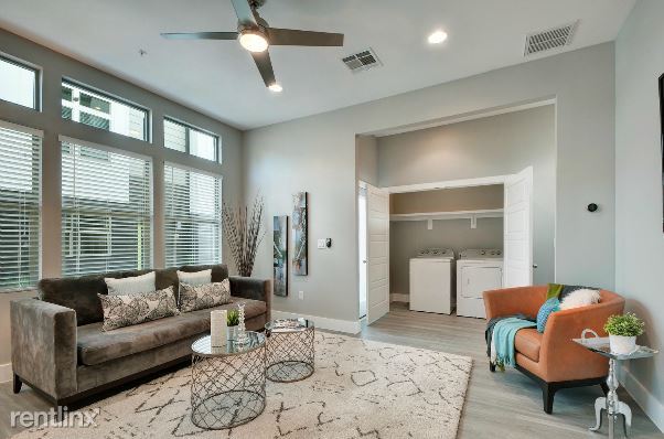 Foto del edificio - 601 Elmwood Pl