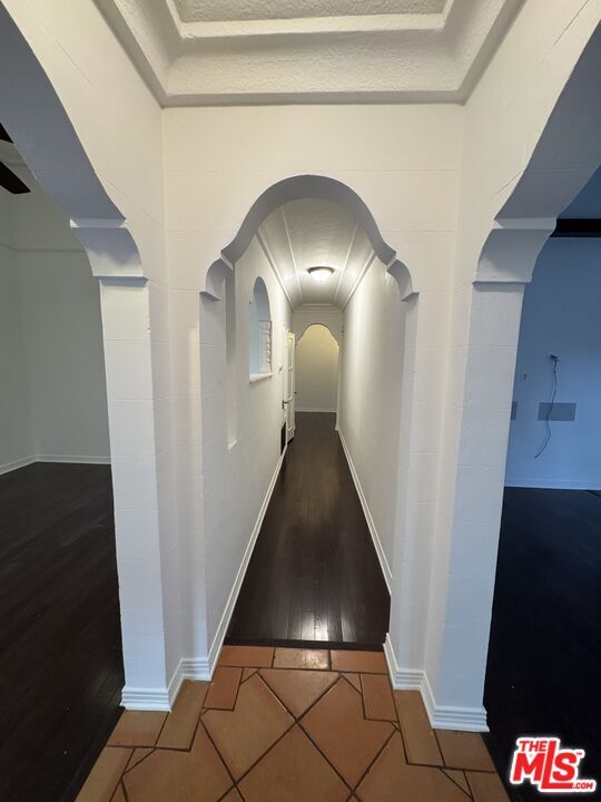 Foto del edificio - 8283 4th St