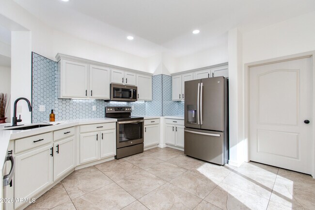 Foto del edificio - 8242 S Hidden Trail Ct