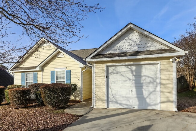 Foto del edificio - 306 Breezy Hill Walk