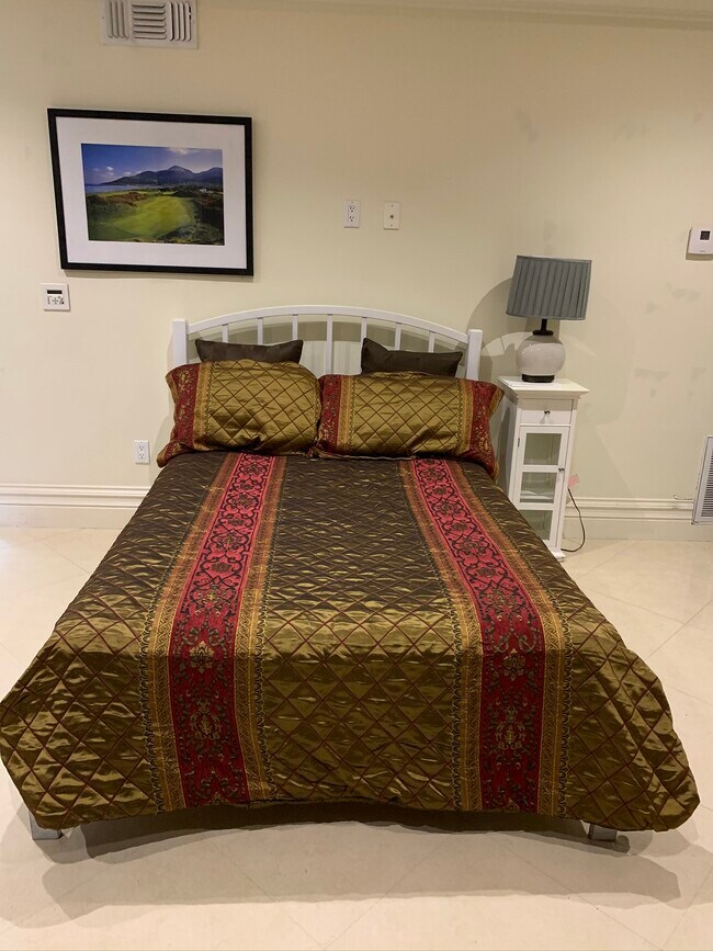 Foto del edificio - 264 S Rodeo Dr