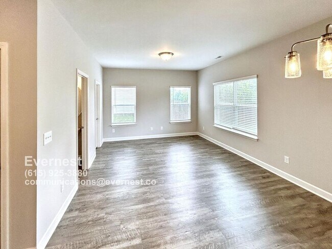 Building Photo - 793 Coopers Wy