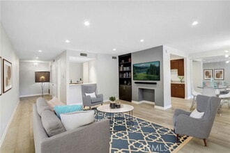 Building Photo - 4949 Genesta Ave