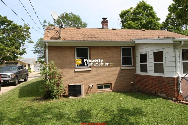 Foto del edificio - 2107 N Owaissa St