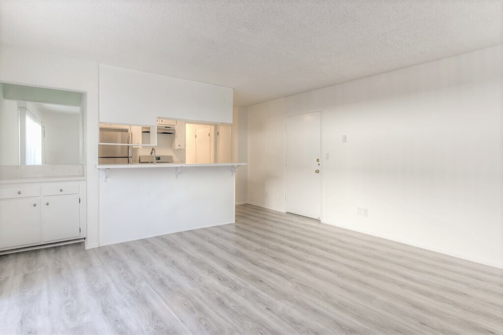 38 Apartments for Rent in West La, CA Westside Rentals