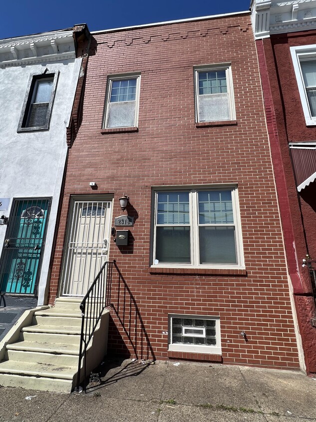 Photo - 2318 N 12th St (Philadelphia, PA)
