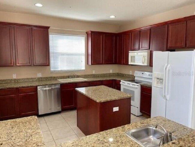 Foto del edificio - 2241 Hannah Way S