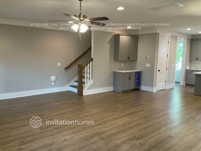 Foto del edificio - 253 Founders Ln