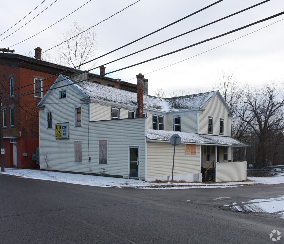 Foto principal - 52 Gates Ave