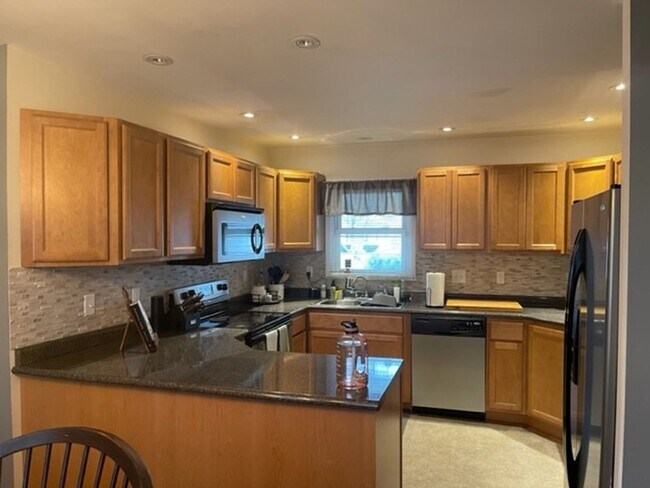 Foto del edificio - 1903 W William St