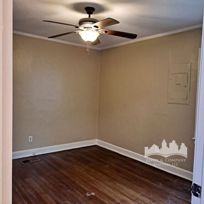 Foto del edificio - 3638 Marion Ave