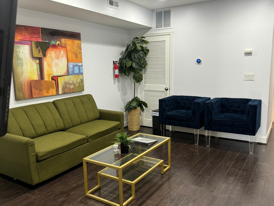 Photo - 1363 Childress St NE (Washington, DC)
