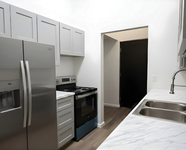 Foto del edificio - Pinebrook Corner Apartments