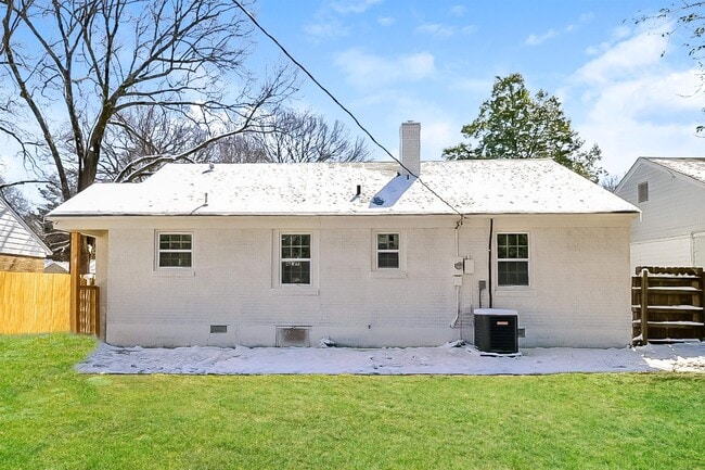 Building Photo - 4472 Boyce Rd