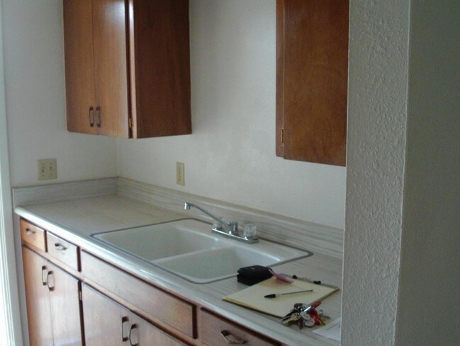Building Photo - 208 N Cochise Ave, Willcox