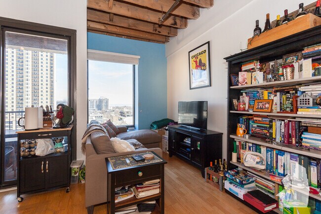 Building Photo - 1503 S State St